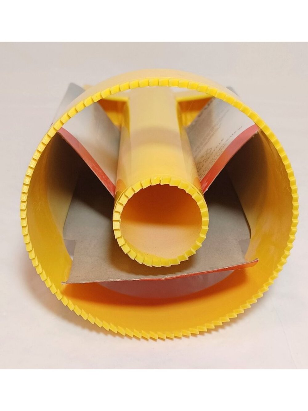 Rare Vintage Farberware Classic Series Pineapple Corer Plastic Yellow New NOS - Picture 8 of 8